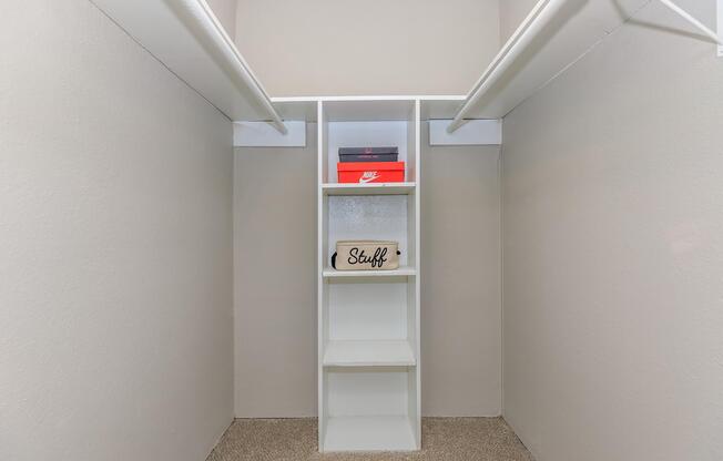 1 bed, 1 bath, 648 sqft, $859