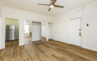 Manhattan III Apartments | Charming Bachelor, Studio & One-Bedroom Apartments in Koreatown