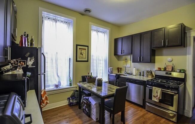 1407 ERIE