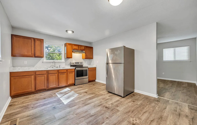 3 beds, 1 bath, $1,525