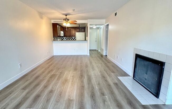 1BD/1BA // 550 Orange Avenue #105