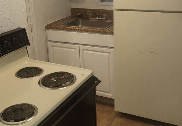 1 Black Dog Residential 507