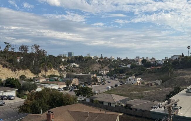 2 beds, 2 baths, 816 sqft, $4,295, Unit 405