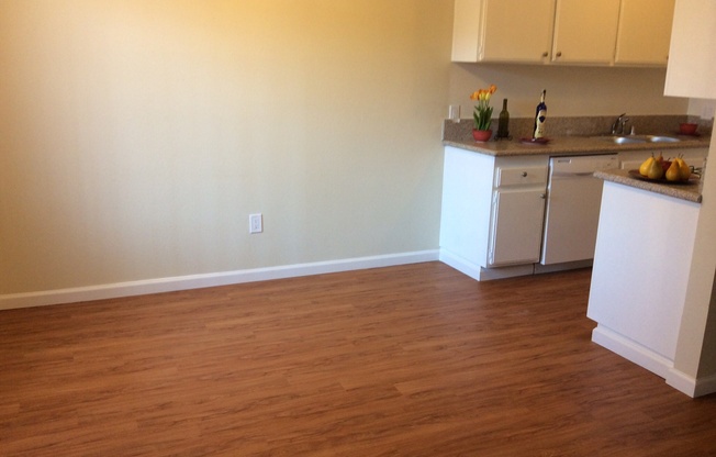 1 bed, 1 bath, $1,650, Unit 301