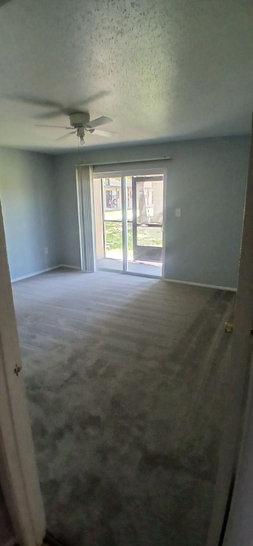 3 beds, 2 baths, 1,200 sqft, $1,700, Unit 129