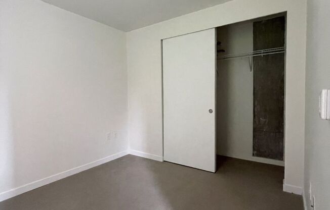 2 beds, 1.5 baths, 805 sqft, $2,675, Unit 103
