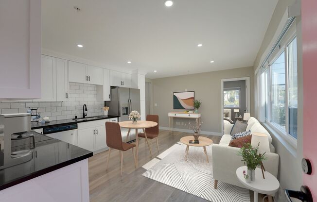 3 beds, 3 baths, 1,070 sqft, $4,095, Unit 101