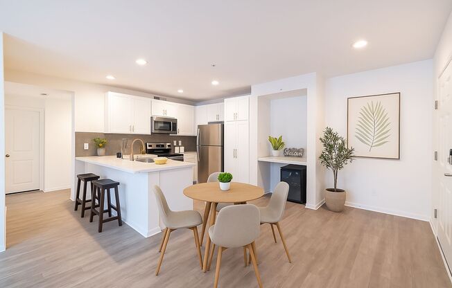 3400 Cahuenga Blvd Los Angeles, CA 90068