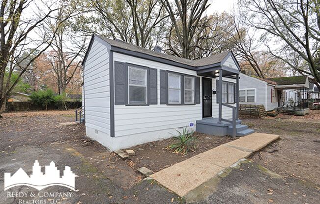 Welcome to 3765 Miami Ave!