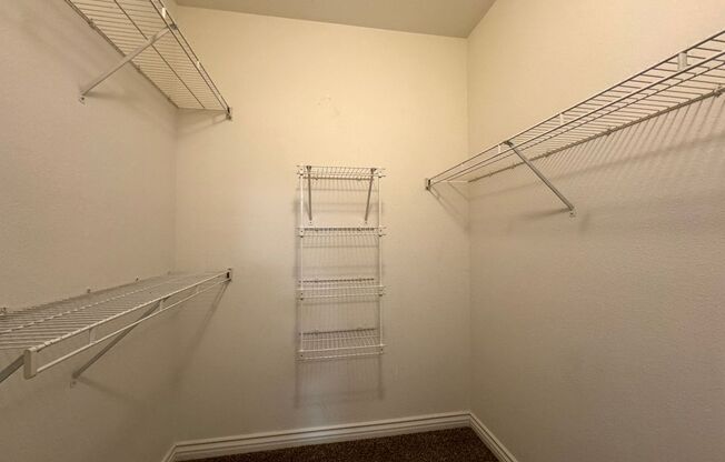 2 beds, 2 baths, $1,425, Unit # 1055