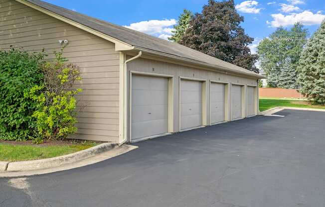 Detached Garage Spaces