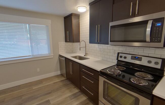 1 bed, 1 bath, $1,395, Unit 2