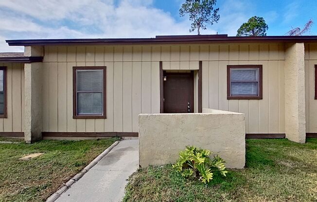 Renovated 2Bed/2Bath Patio Home - Jefferson Square in Orange Park