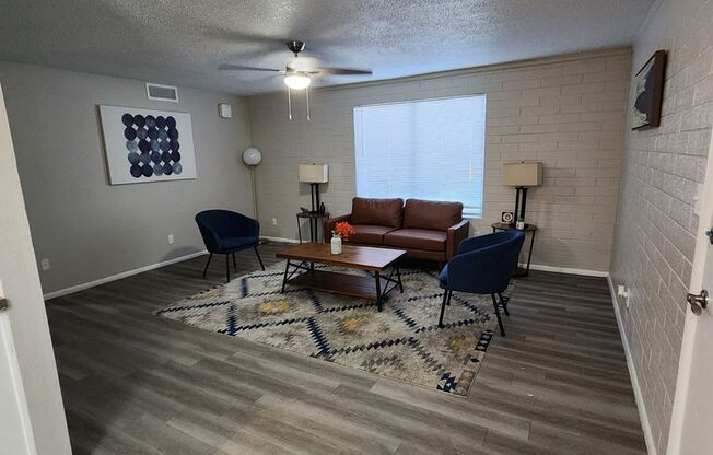 2 beds, 2 baths, 965 sqft, $1,399, Unit W105