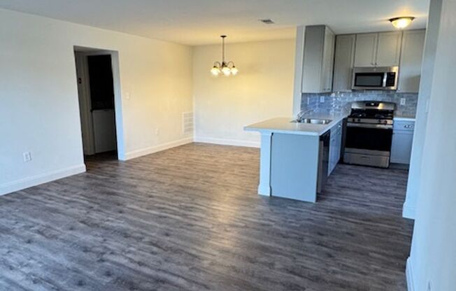 2 beds, 2 baths, 1,092 sqft, $2,650, Unit 111