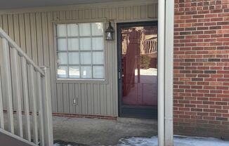 Salem Square is close to everything!