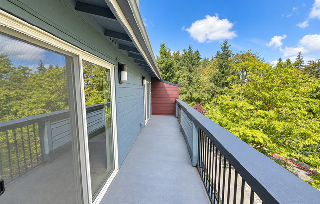 Very Nice 2 Bed 2 Bath condo