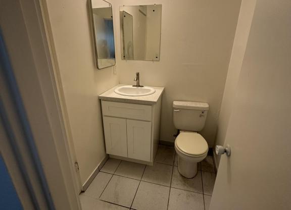 2 beds, 2 baths, 850 sqft, $2,650