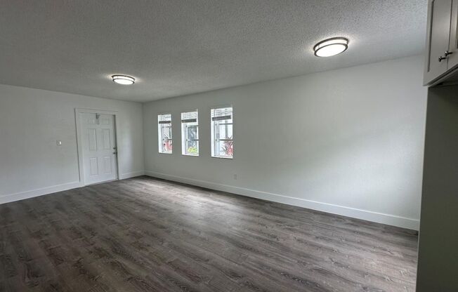 2 beds, 2 baths, $1,995, Unit P101