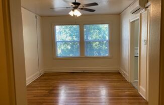 Studio, 1 bath, 485 sqft, $995, Unit 26