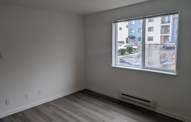 2 beds, 1 bath, 810 sqft, $2,095, Unit A104