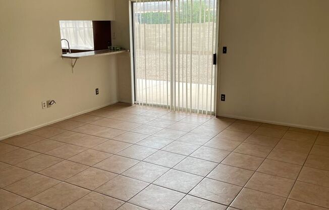 Charming 3 bed 2 bath single level home with RV Gate