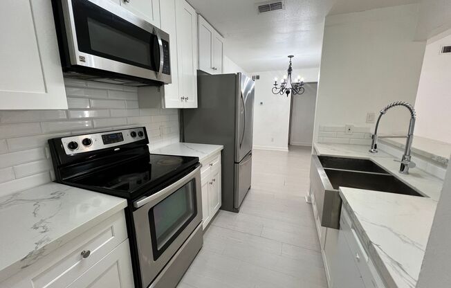 2 beds, 2 baths, $1,800