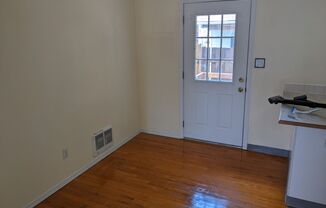 3 beds, 1 bath, $2,245