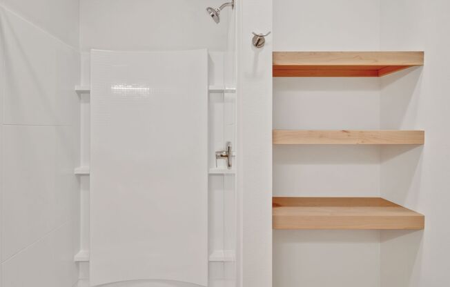 Studio, 1 bath, 500 sqft, $1,400, Unit 208