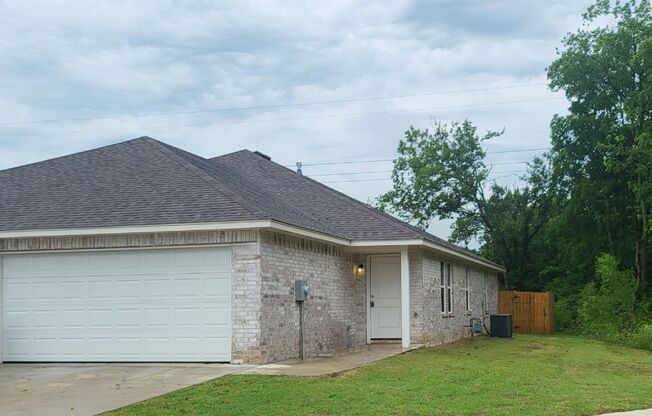 Brand New - 3 Bed, 2 Bath, 2 car garage