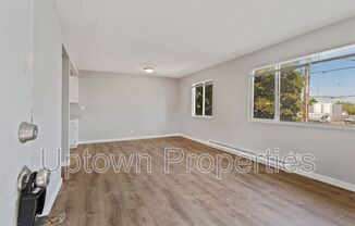 2606 NE LOMBARD