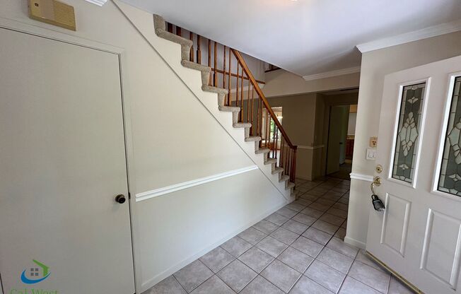 $7,495 5 Bed/4 Bath 2-Story Home in Coveted Sunnyvale Community w/ Air conditioning on 1/4 acre lot