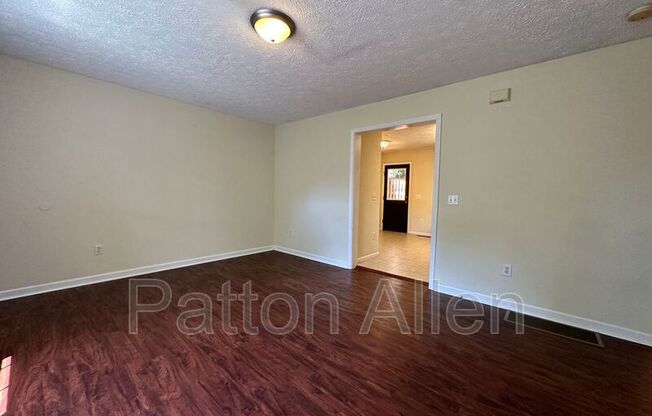 105 Salola St