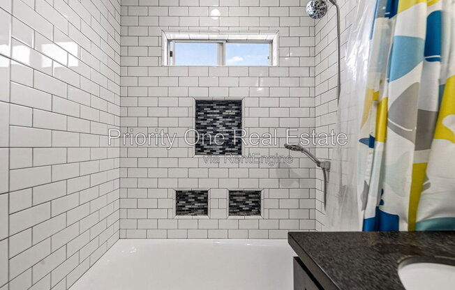 3 beds, 2 baths, 1,192 sqft, $4,195
