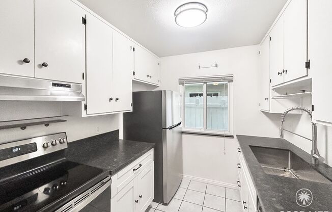 Beautiful 1Bd/1Ba located in Bay Ho!