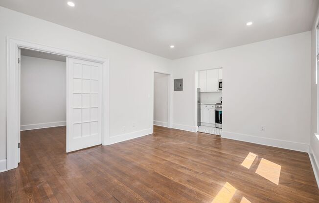 1 bed, 1 bath, 597 sqft, $1,650, Unit 207