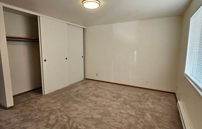 Edgewater Apartments