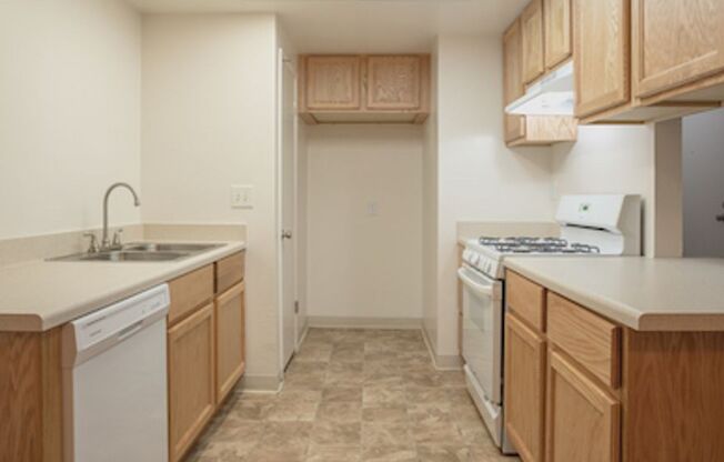 1 bed, 1 bath, 630 sqft, $2,035, Unit 22