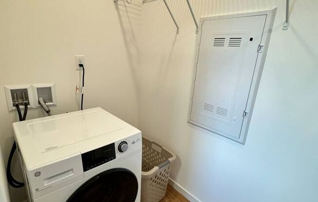 1 bed, 1 bath, 514 sqft, $1,575, Unit 414