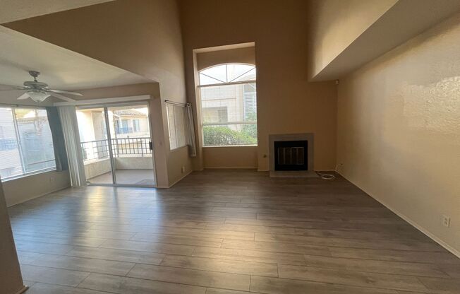 2 beds, 2.5 baths, $3,300, Unit Unit 106