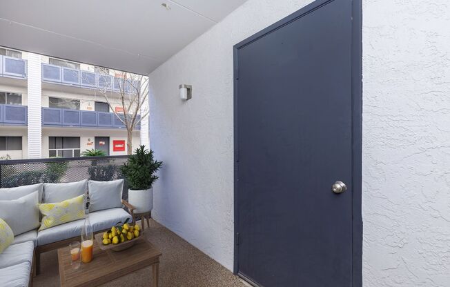 1 bed, 1 bath, 593 sqft, $1,250, Unit 3204