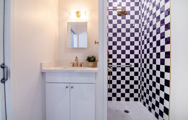 Studio, 1 bath, 223 sqft, $2,180, Unit 301