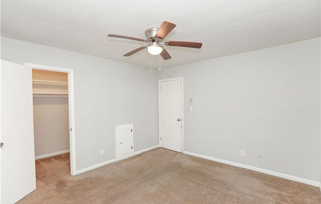 1 bed, 1 bath, 698 sqft, $1,150, Unit D4