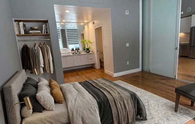 2 beds, 2 baths, 950 sqft, $3,200, Unit 319