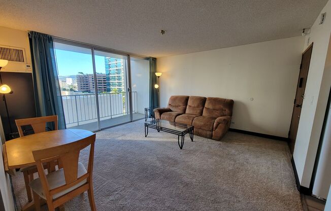 Central AC, Great Location, Washer, Dryer