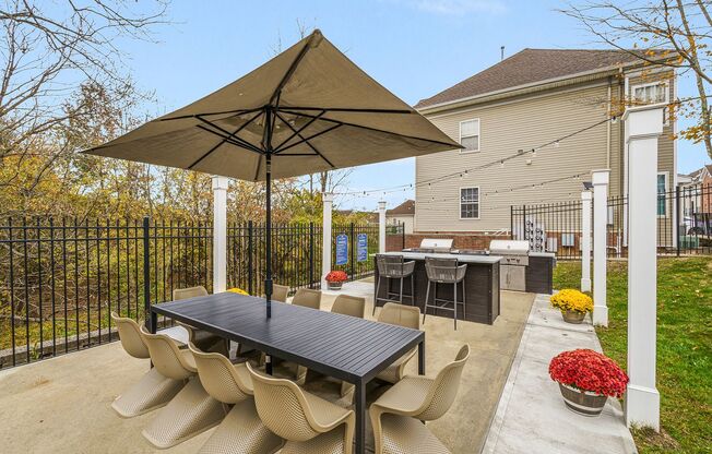 2 beds, 1.5 baths, 1,100 sqft, $2,950