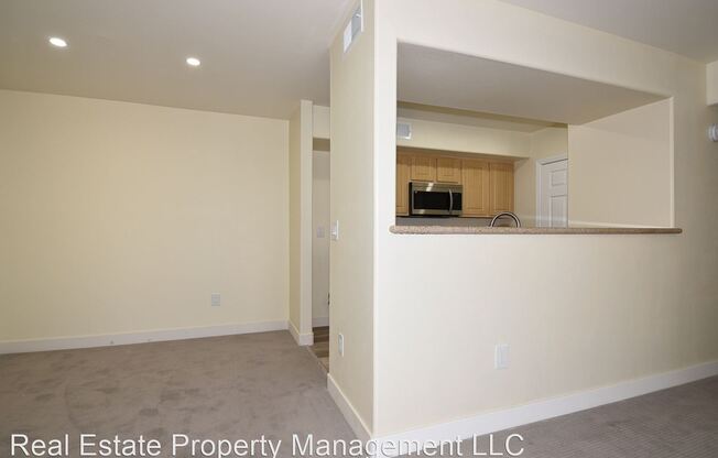 8000 Badura Ave #2154