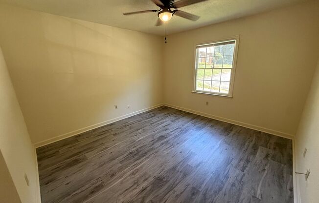 2 beds, 1 bath, 1,100 sqft, $1,325, Unit 408-2