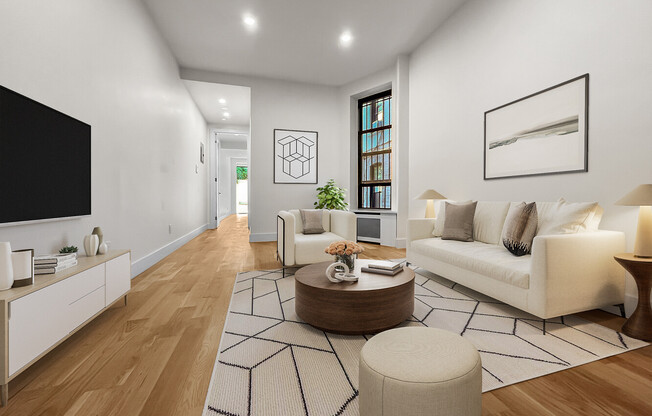 149 E 81 ST