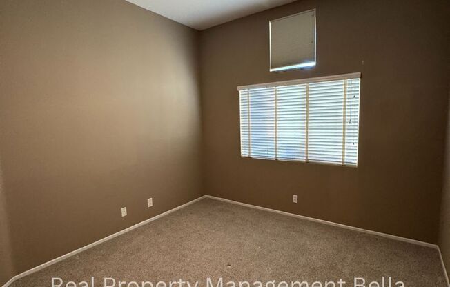 3 beds, 2 baths, $2,875